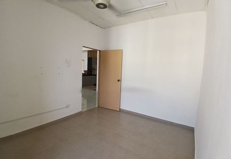 Pangsapuri Mutiara Subang