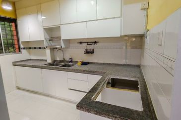 Astana Alam Apartment 2