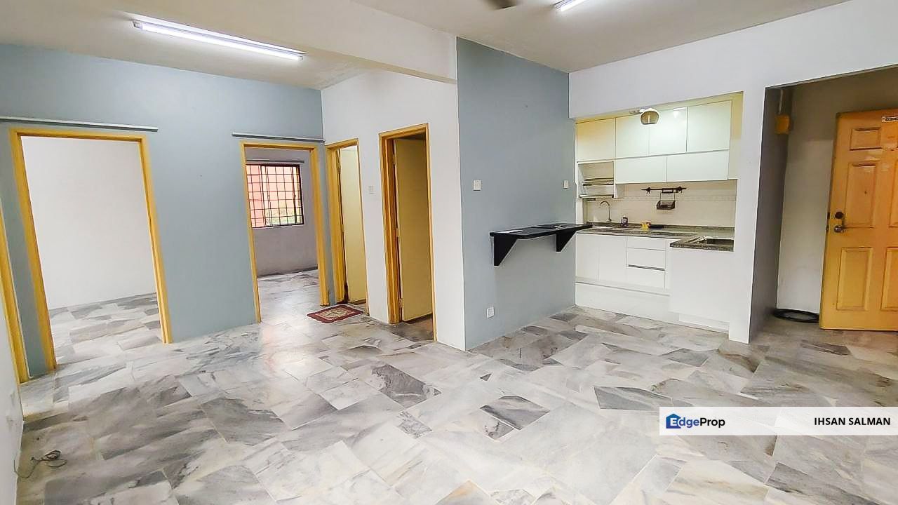 TINGKAT 2 KITCHEN CABINET CANTIK Apartment Cinta Astana Alam 2 Puncak Alam For Sale, Selangor, Kuala Selangor