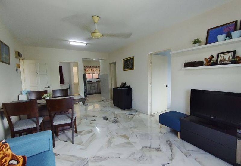 Flat PKNS, Seksyen 7