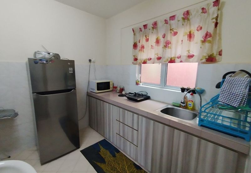 Flat PKNS, Seksyen 7