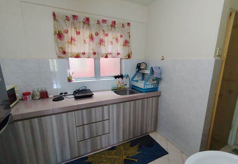 Flat PKNS, Seksyen 7