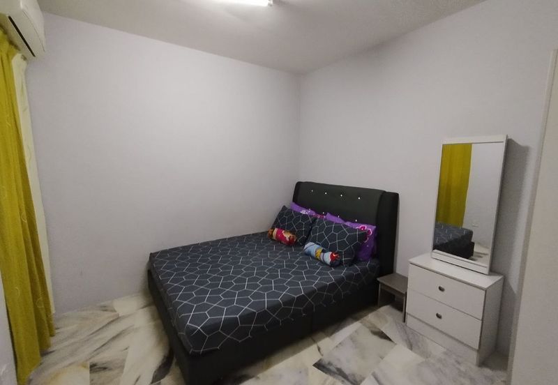 Flat PKNS, Seksyen 7