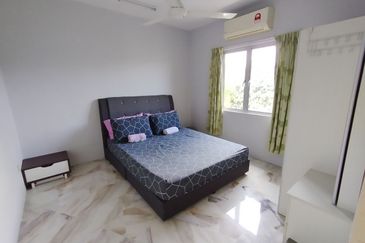 Flat PKNS, Seksyen 7