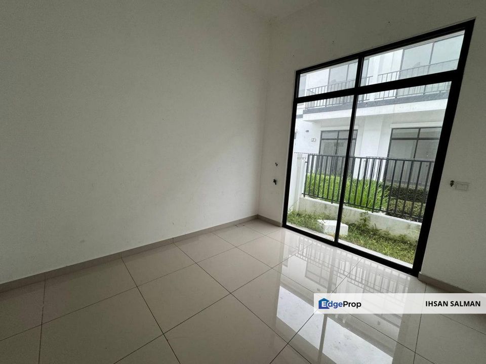 CHEAPEST NON BUMI LOT Teres 2 Tingkat Graham Garden Eco Grandeur Puncak ...