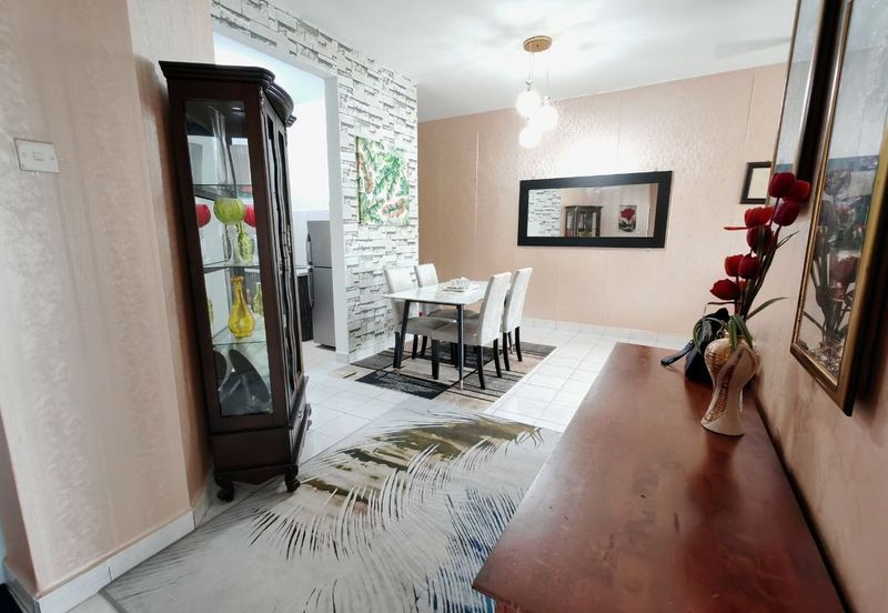 Pangsapuri Seroja Bukit Jelutong