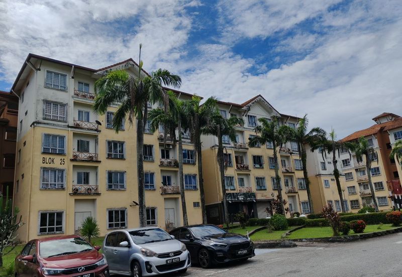 Pangsapuri Seroja Bukit Jelutong