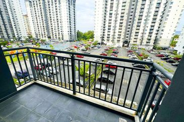 Residensi Laguna Biru 2