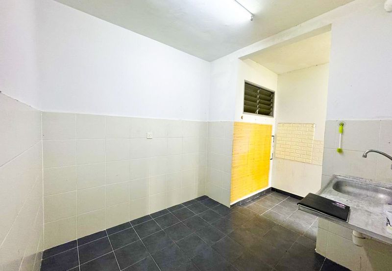 Residensi Laguna Biru 2