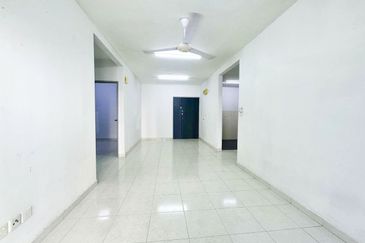 Residensi Laguna Biru 2