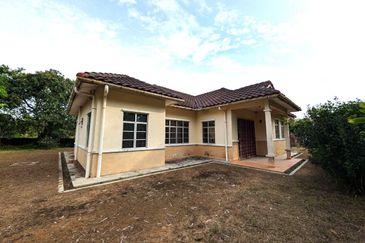 Persiaran Puncak Alam 1 