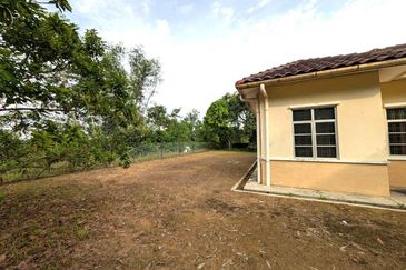 Persiaran Puncak Alam 1 