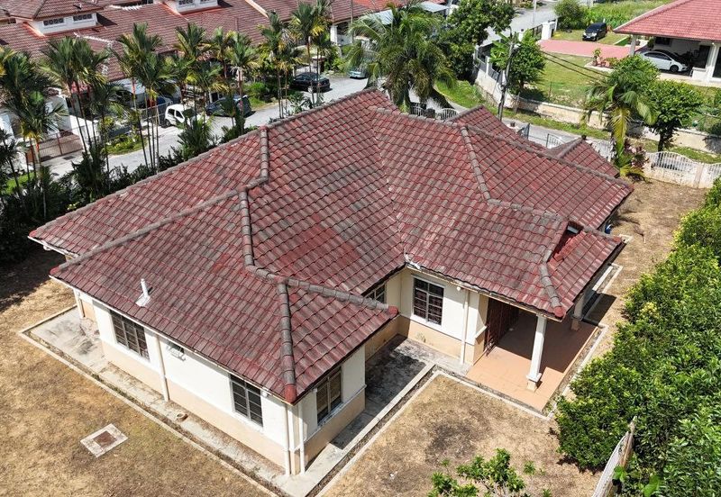 Persiaran Puncak Alam 1 