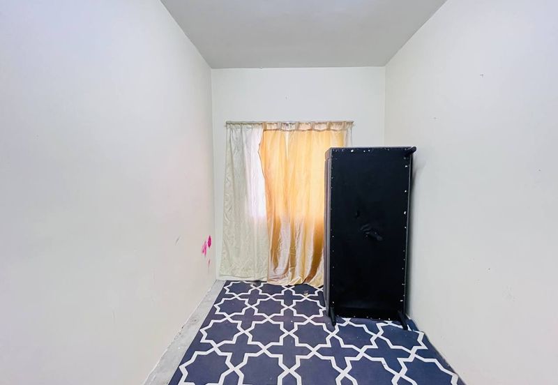 Persiaran Puncak Alam 1 