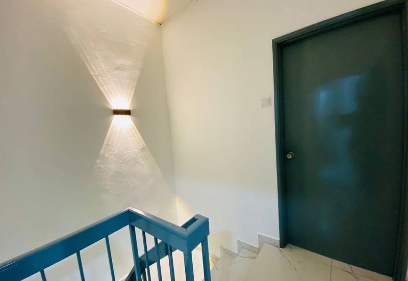 Persiaran Puncak Alam 1 