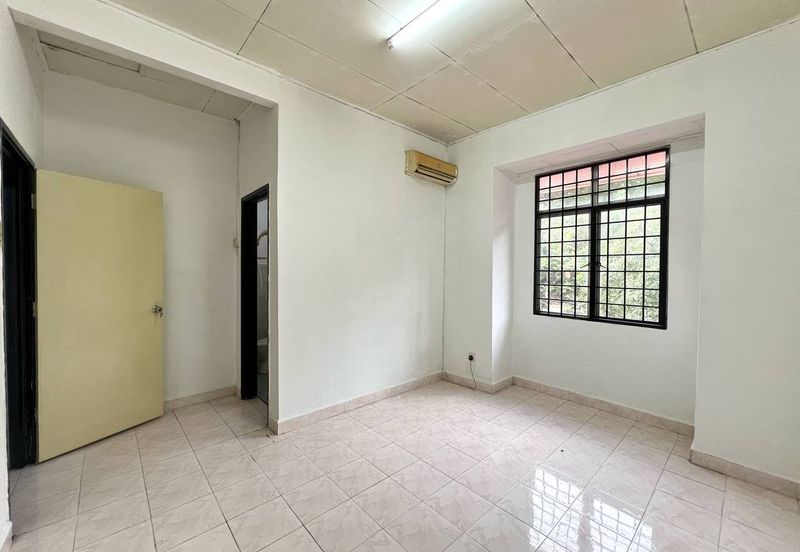 Persiaran Puncak Alam 2 