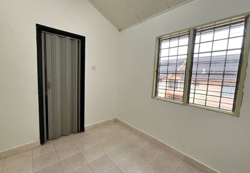 Persiaran Puncak Alam 2 