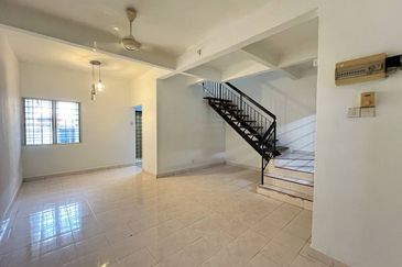 Persiaran Puncak Alam 2 