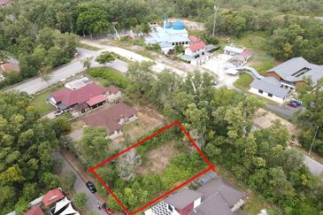 Persiaran Puncak Alam 1 