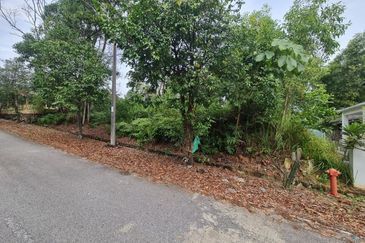 Persiaran Puncak Alam 1 