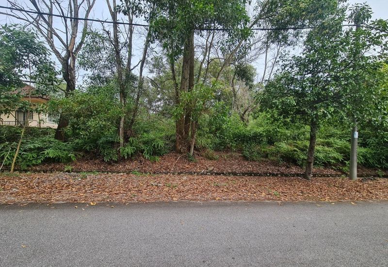 Persiaran Puncak Alam 1 