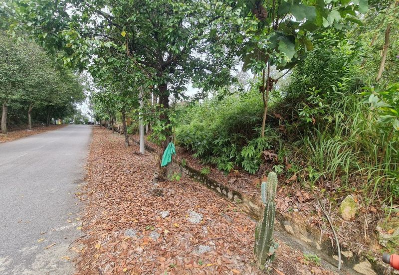 Persiaran Puncak Alam 1 