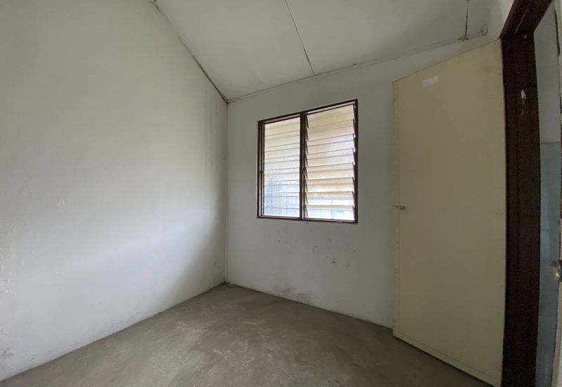 Persiaran Puncak Alam 1 