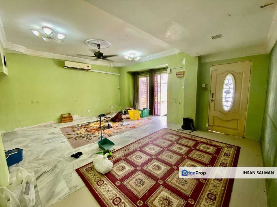 RENOVATED EXTENDED Teres 2 Tingkat Saujana Utama 2 Sungai Buloh For Sale, Selangor, Sungai Buloh