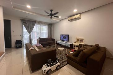 Elmina Green Three @ City of Elmina