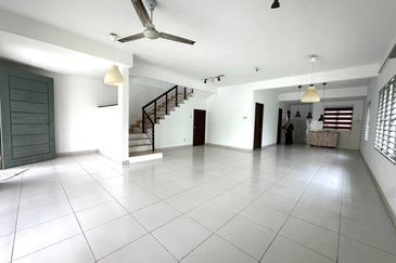 Cahaya SPK, Seksyen U9