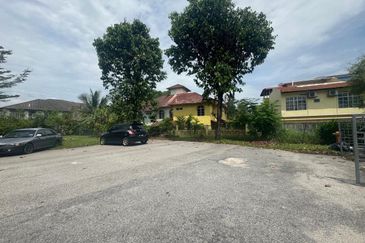 Persiaran Puncak Alam 2 