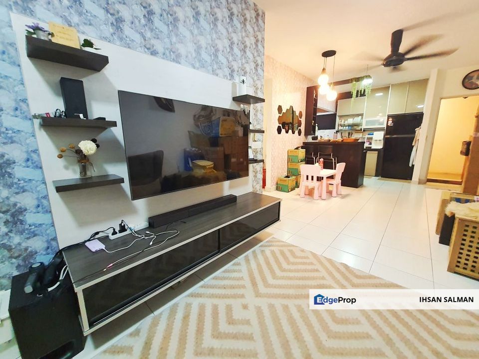 FREEHOLD RENOVATED KITCHEN CABINET De Kiara Apartment Setia Alam For Sale, Selangor, Setia Alam/Alam Nusantara