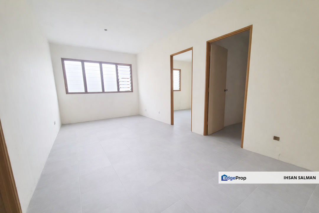 PALING MURAH Flat Johan Court Puncak Alam For Sale, Selangor, Bandar Puncak Alam