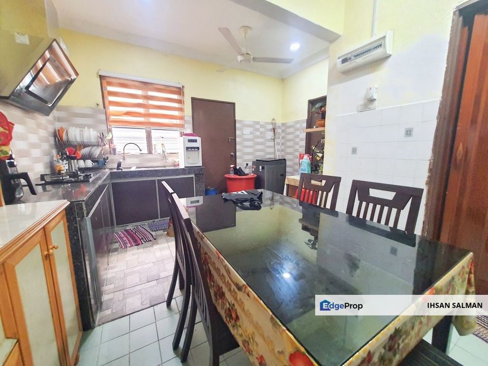 END LOT FREEHOLD FACING OPEN Teres 2 Tingkat Taman Seri Andalas Klang For Sale, Selangor, Klang