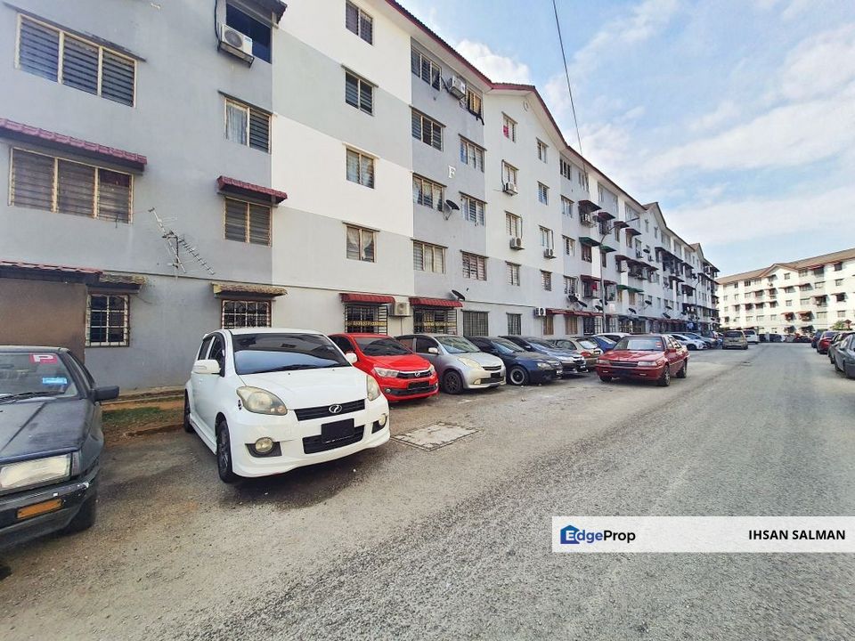 GROUND FLOOR MURAH Apartment Teratai Taman Bunga Raya Bukit Beruntung Rawang For Sale, Selangor, Rawang