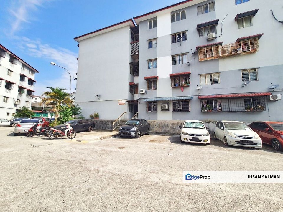 GROUND FLOOR MURAH Apartment Teratai Taman Bunga Raya Bukit Beruntung Rawang For Sale, Selangor, Rawang