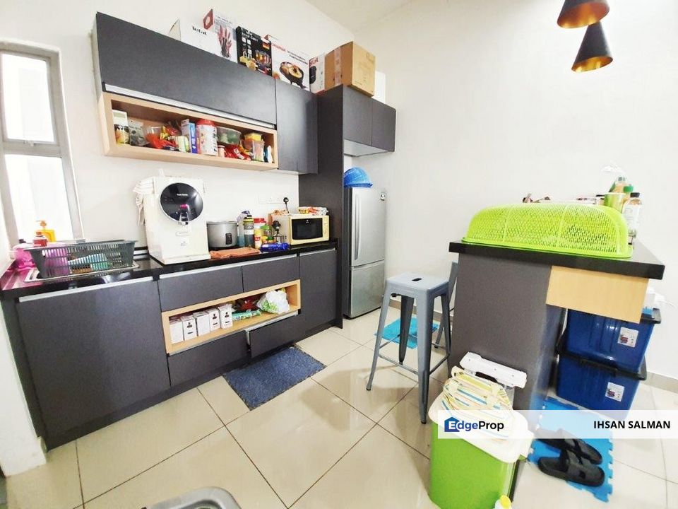 RENOVATED CANTIK 1.5sty Townhouse Desa Tropika Seksyen U15 Shah Alam nearby Setia Alam For Sale, Selangor, Shah Alam