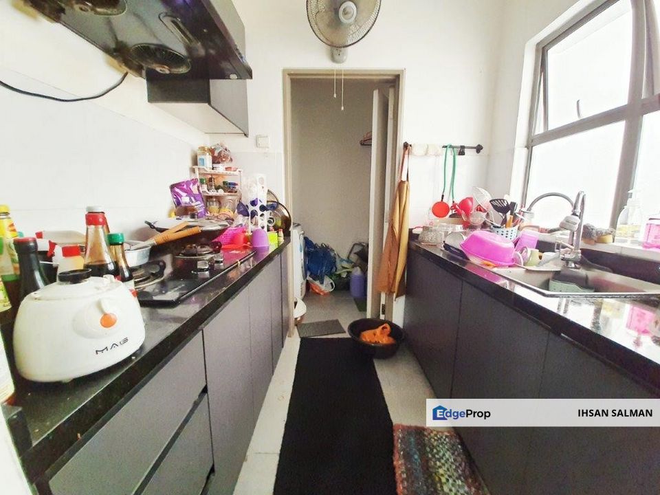 RENOVATED CANTIK 1.5sty Townhouse Desa Tropika Seksyen U15 Shah Alam nearby Setia Alam For Sale, Selangor, Shah Alam