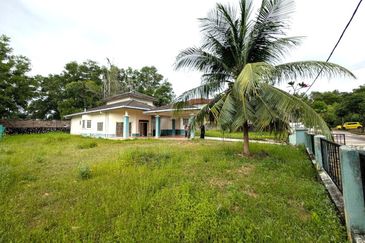 Persiaran Puncak Alam 1 