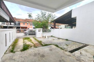 SU3 @ Bandar Saujana Utama