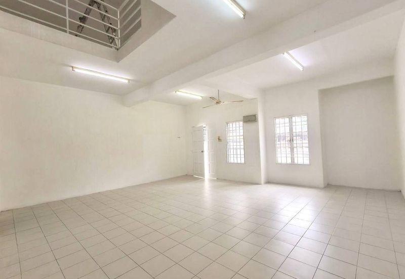 SU3 @ Bandar Saujana Utama