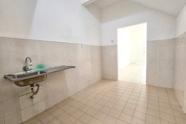 SU3 @ Bandar Saujana Utama