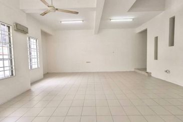 SU3 @ Bandar Saujana Utama