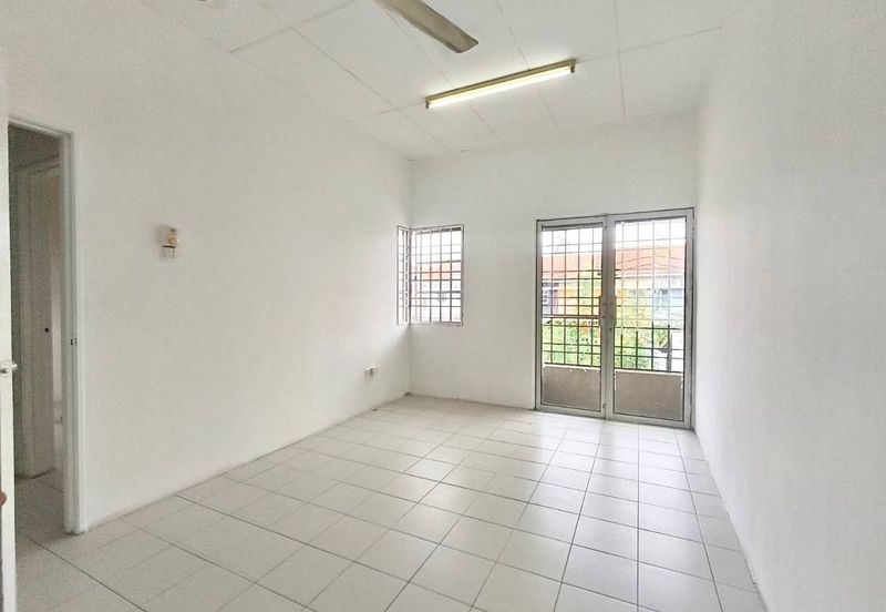 SU3 @ Bandar Saujana Utama