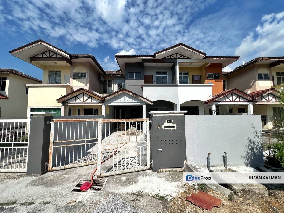 RENOVATED BARU REFURBIHSED Teres 2 Tingkat Alam Perdana Puncak Alam For Sale, Selangor, Bandar Puncak Alam