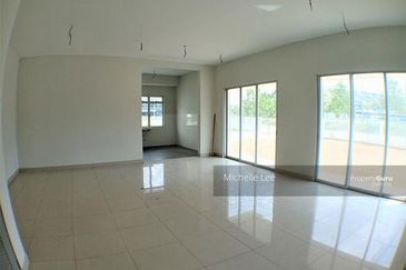 2 Storey CORNER House @ Bandar Rimbayu , Telok Panglima Garang 