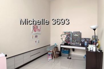 Scarlet @ Bandar Rimbayu