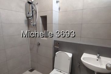 Robin @ Bandar Rimbayu