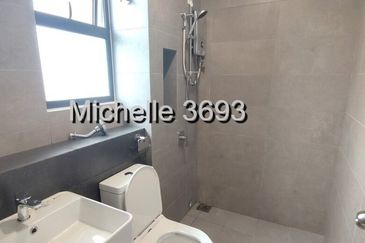 Robin @ Bandar Rimbayu