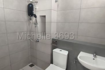 Robin @ Bandar Rimbayu